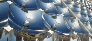 Dispositif photovoltaïque de concentration optique intégrant des miroirs paraboliques